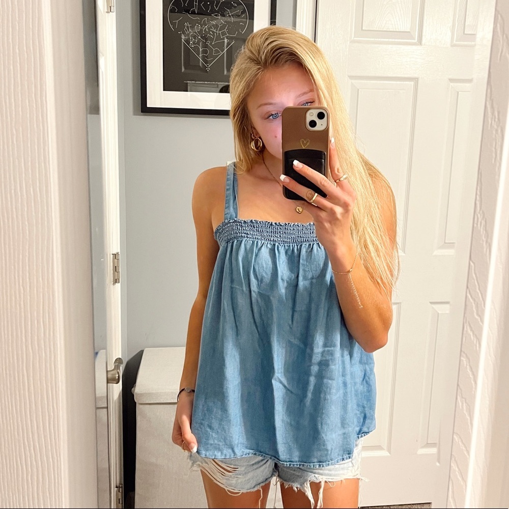 Old Navy Blue Flowy Tank Top